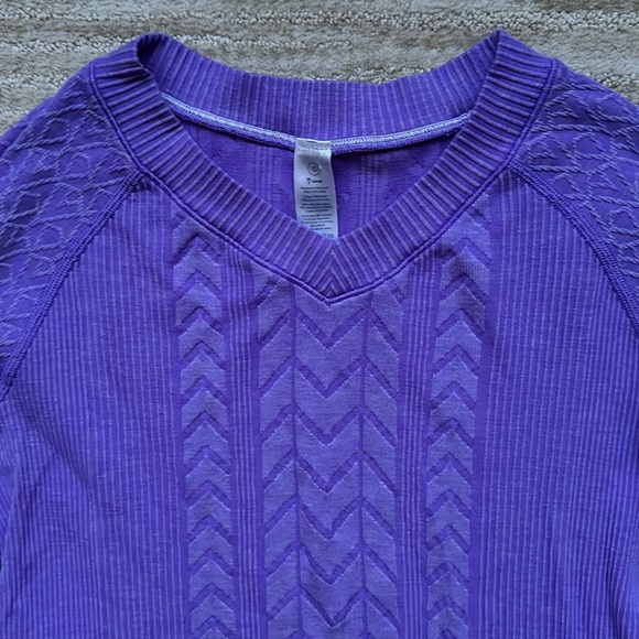 EUC Ivivva by Lululemon Glacier Air Long Sleeve Top Shirt Purple Size 12 - Picture 7 of 13